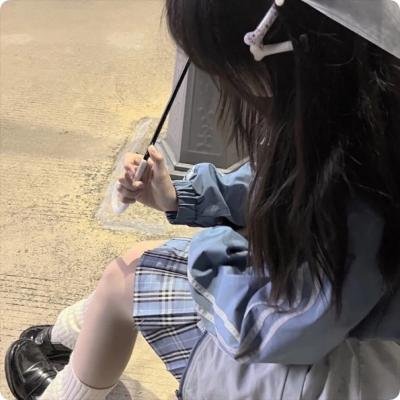 湖畔迷情
